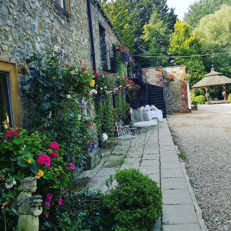 Hotel Hornsbury Mill Chard Esterno foto