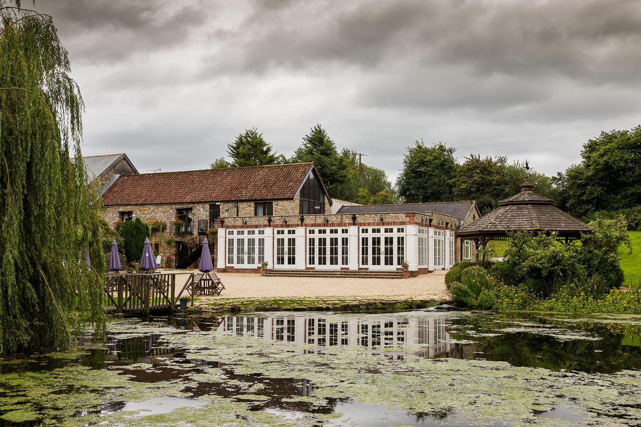 Hotel Hornsbury Mill Chard Esterno foto